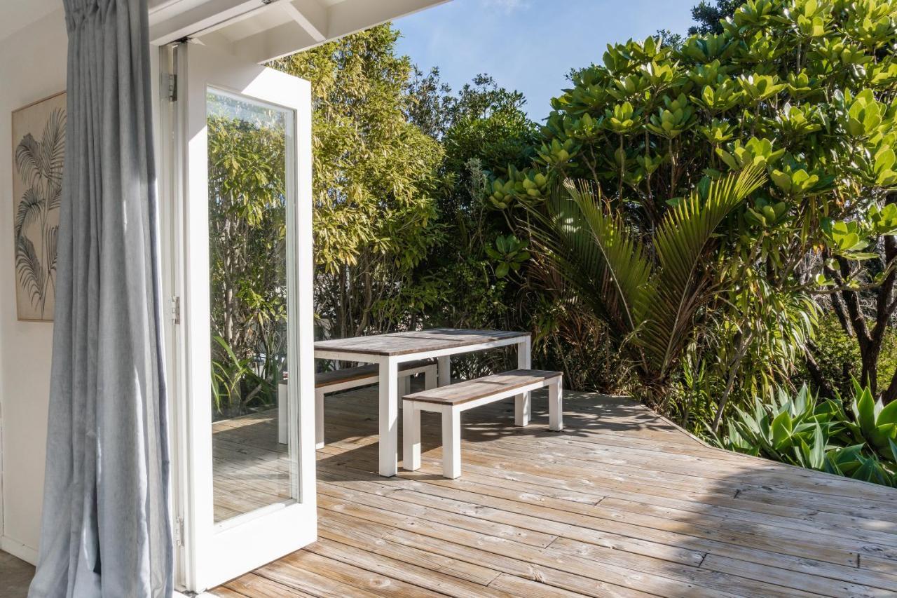 Kowhai Cottage & Studio Раглан Екстериор снимка